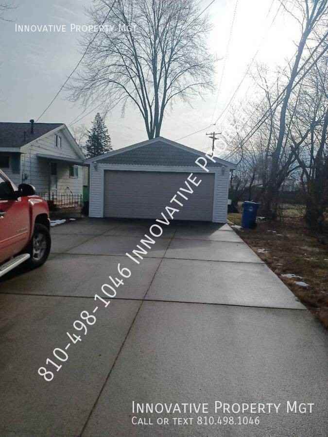 3185 Airport Rd - Photo 3 of 23