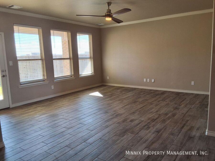 5313 Kilyn Court - Photo 2 of 8