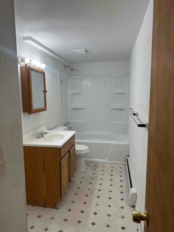 4027 E 8th Ave #3 - Photo 5 of 9