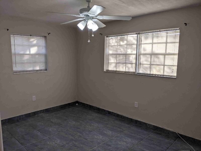 2649 Jamaica Dr - Photo 6 of 11