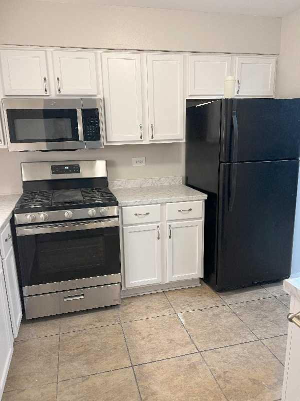 1782 Gloucester Ct #C - Photo 4 of 19