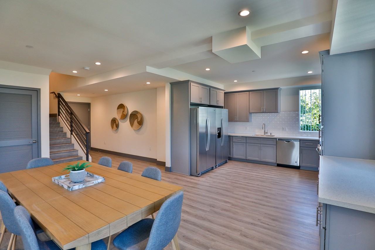 Aries Townhomes and Apartments - Photo 4 of 50