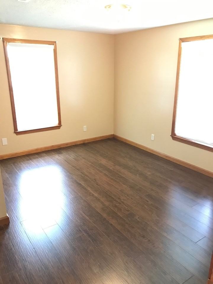 1800 Crigger Rd - Photo 5 of 8