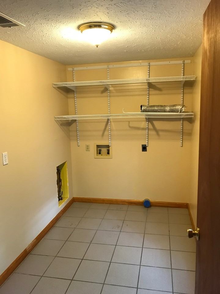 1800 Crigger Rd - Photo 6 of 8