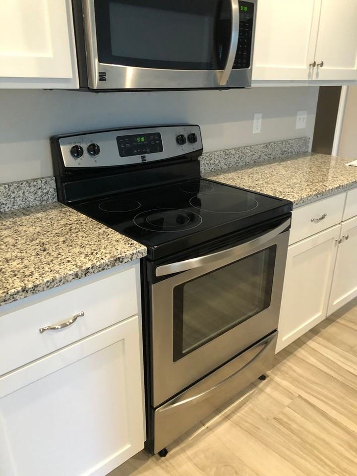 108 Marshall Court - Photo 2 of 33