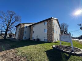 featured image of 1210 E Cherry St