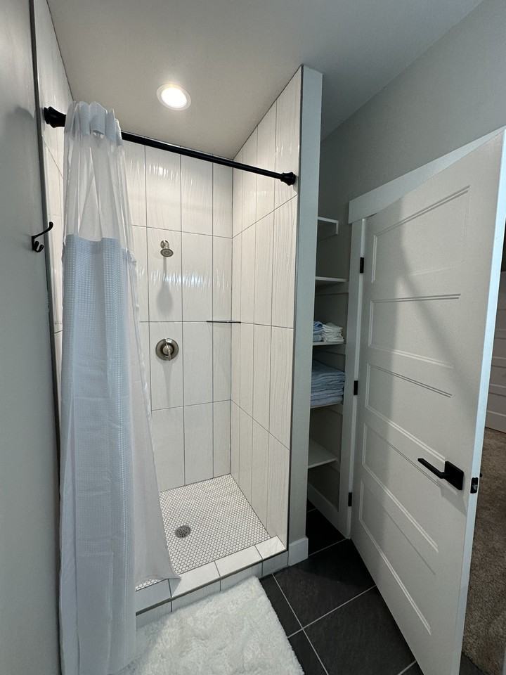 227 N Mulberry St #NA - Photo 3 of 19
