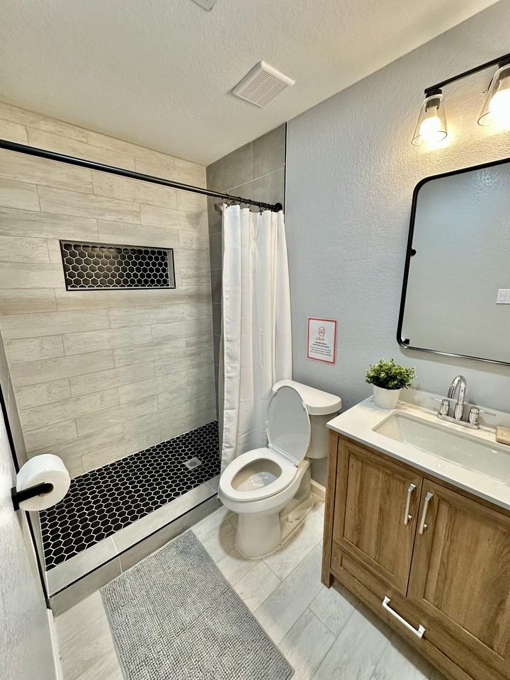 N Waterlake Dr - Photo 2 of 17