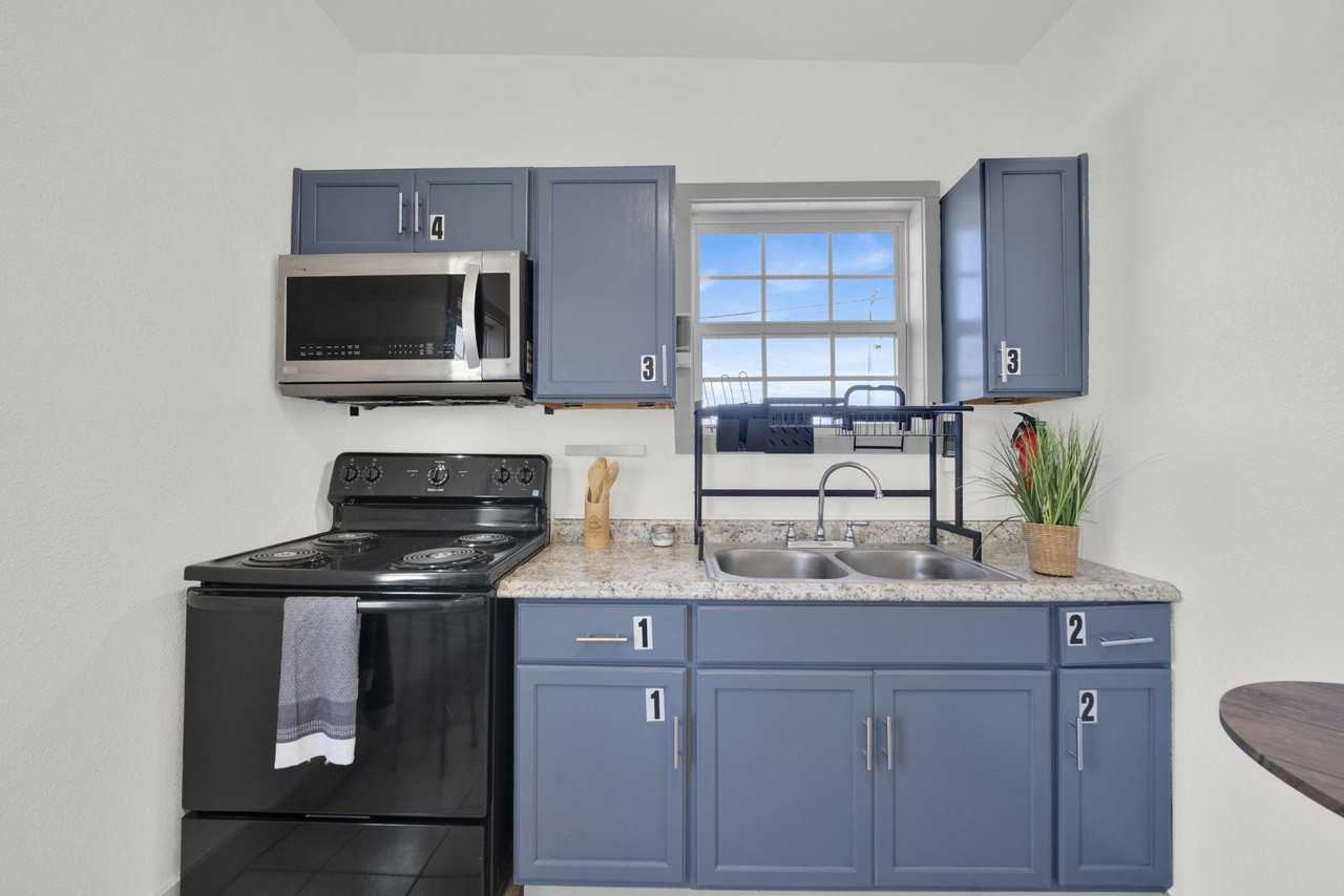 North York Street - Photo 4 of 12