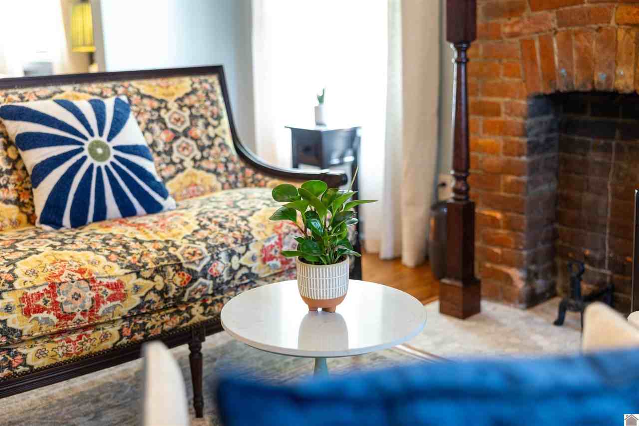 522 North 8th Street - Photo 5 of 27