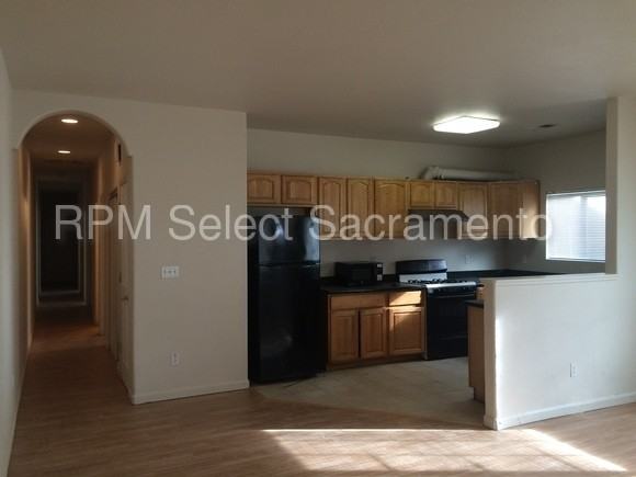 3610 Rio Linda Blvd - Photo 3 of 4