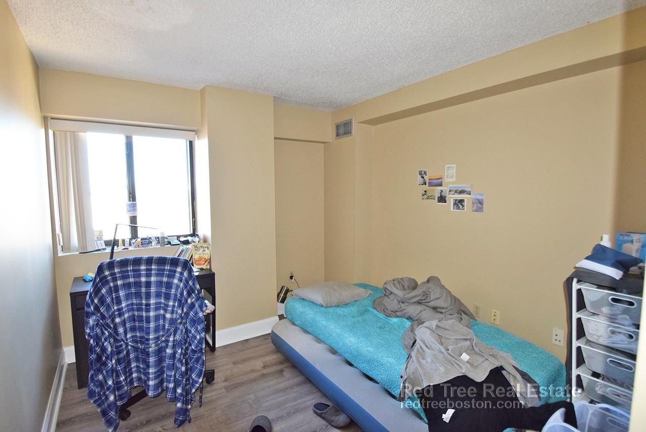 15 N Beacon St #802 - Photo 5 of 19