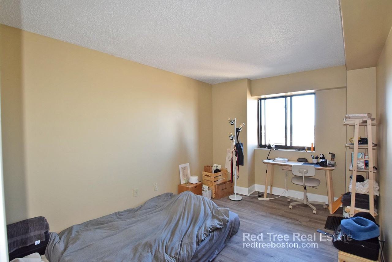 15 N Beacon St #802 - Photo 6 of 19