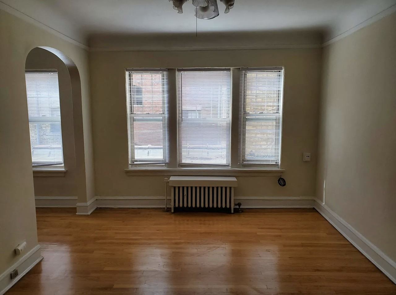 810 Dempster St #100 - Photo 2 of 10