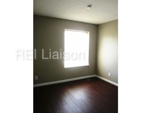 3885 Birkemeier Dr - Photo 2 of 16