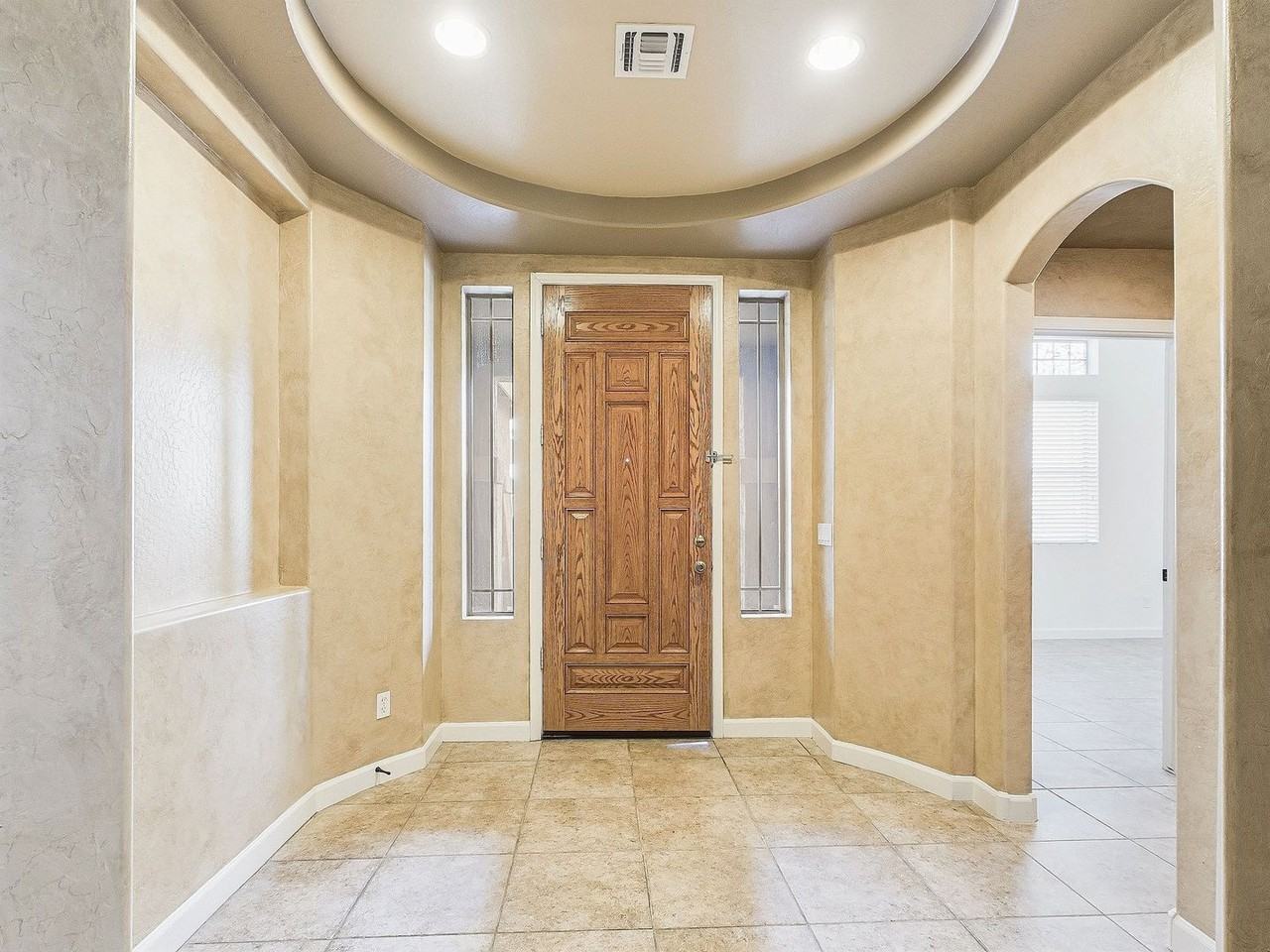 2209 W Red Range Way - Photo 6 of 36