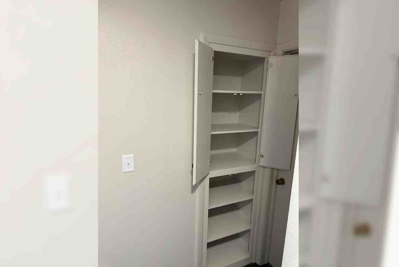 509 Se 4th St - Photo 3 of 9