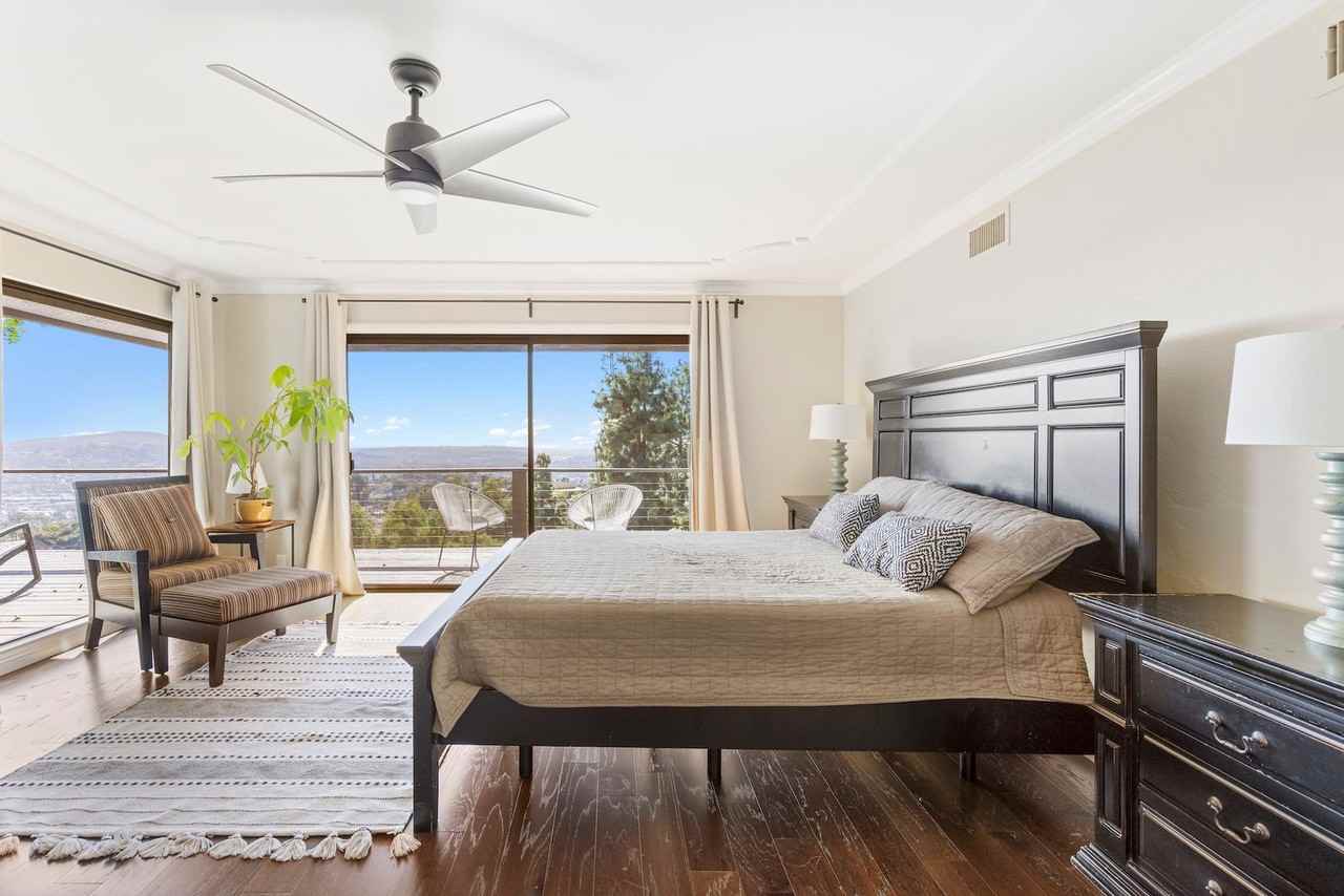 9940 Heavenly Way - Photo 3 of 49