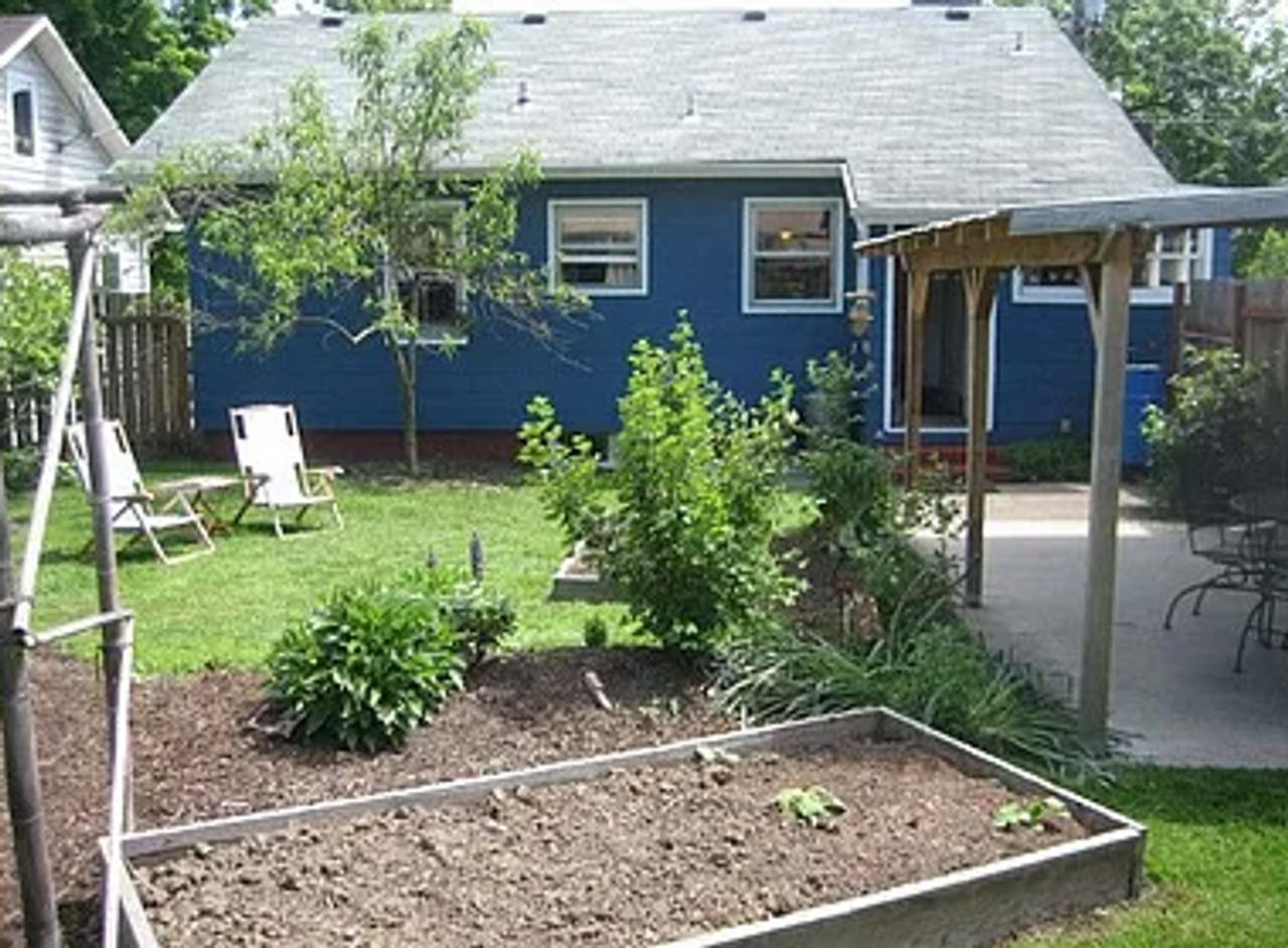 7135 Se 22nd Ave - Photo 2 of 20