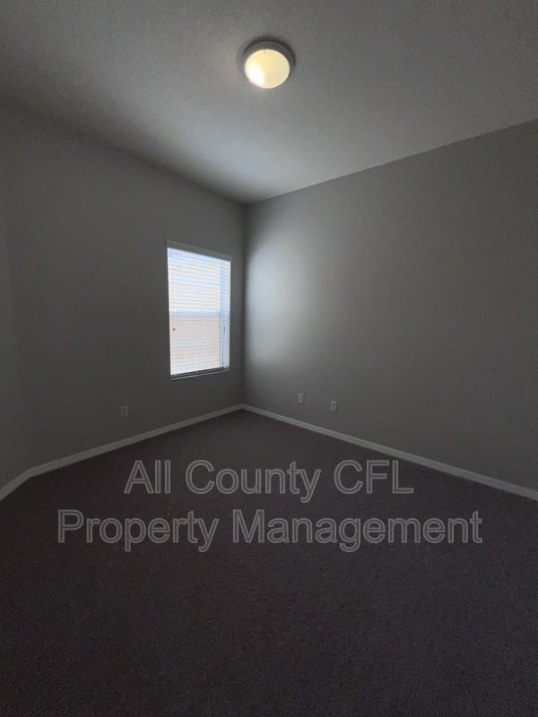 2740 Oakwater Dr - Photo 7 of 17