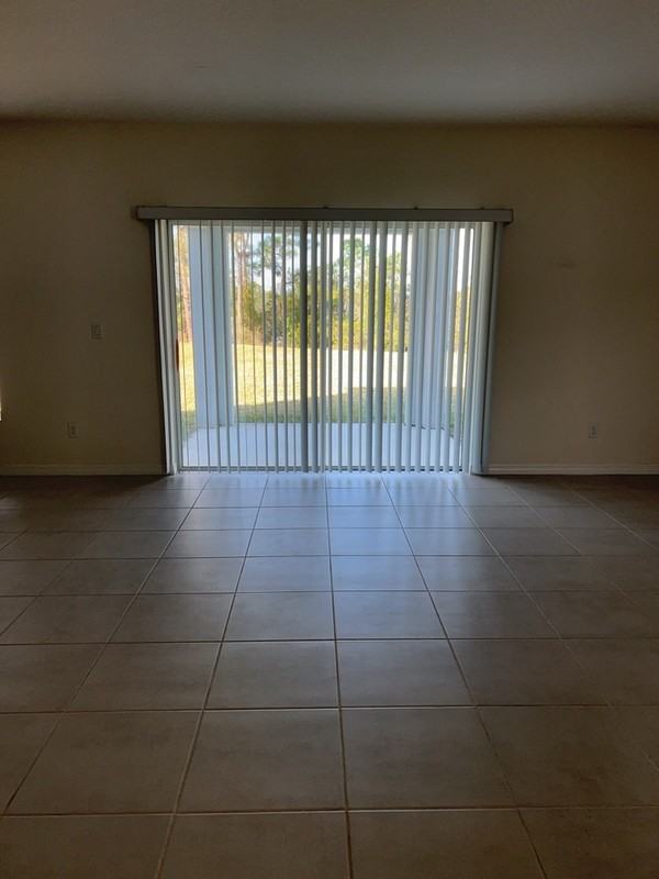 3880 Fescue St - Photo 6 of 16