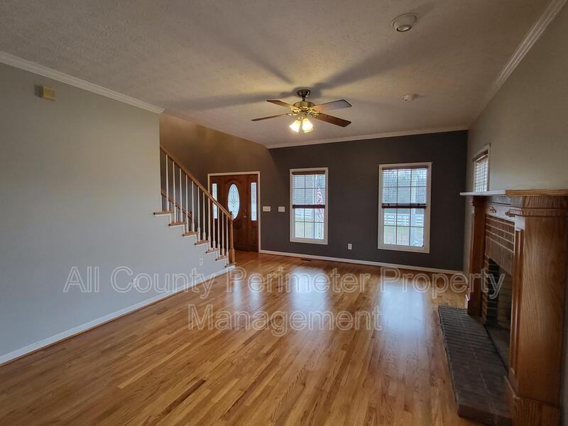 653 Glenn Gee Rd - Photo 7 of 28