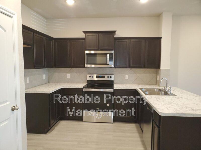 2920 Bluets Dr - Photo 4 of 18