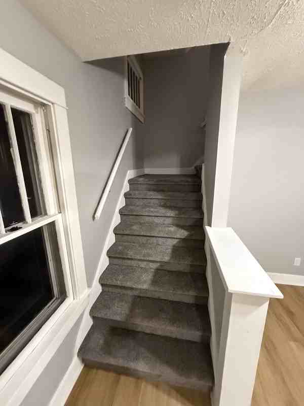 113/115 West Main Street - Photo 5 of 11