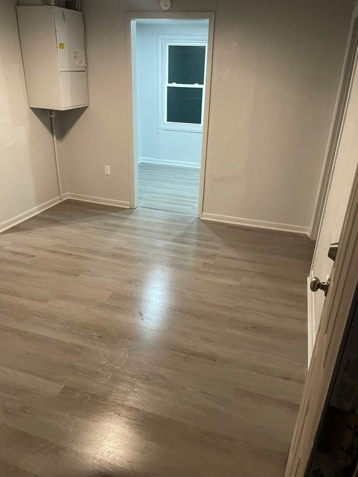 113 W Ash St #B - Photo 6 of 14