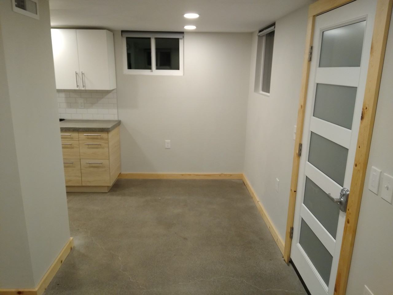 227 E 18th Ave - Photo 2 of 19
