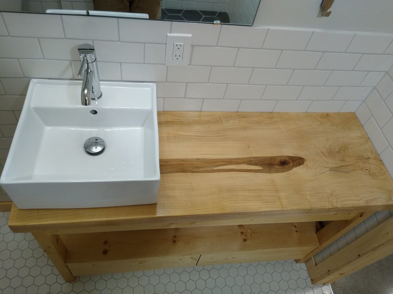 227 E 18th Ave - Photo 4 of 19