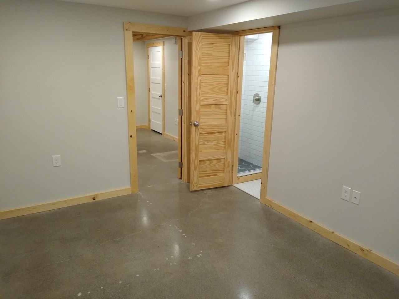 227 E 18th Ave - Photo 7 of 19