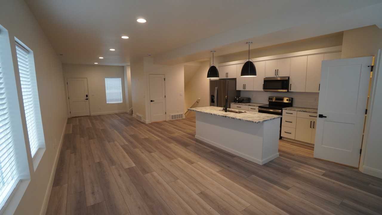 2925 South #18 - Photo 7 of 26