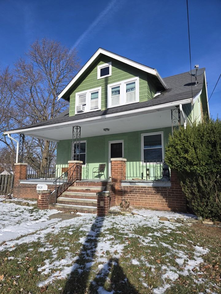 9474 Roxbury Rd