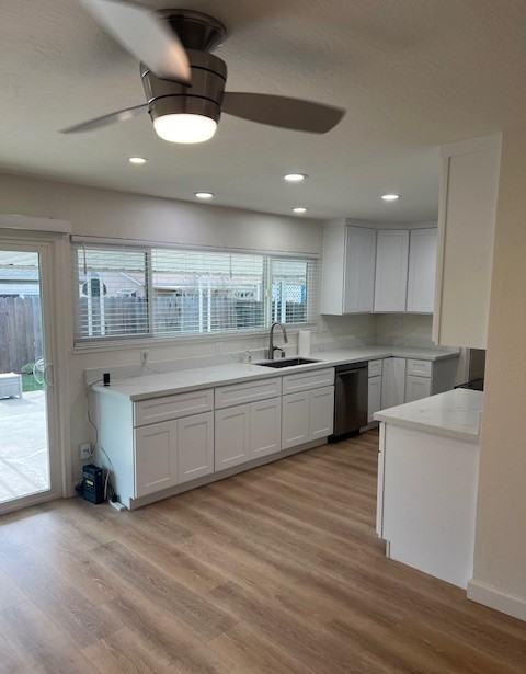 589 Leona Dr - Photo 3 of 11