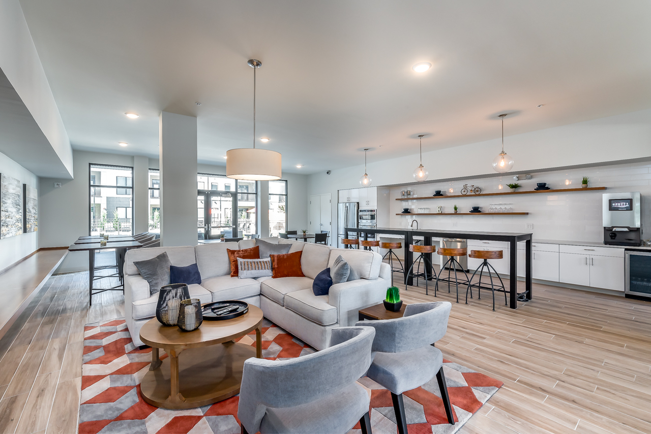 Echelon - Photo 7 of 50