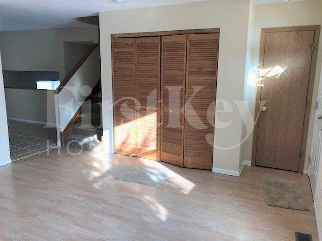 5215 Riviera Blvd - Photo 3 of 18