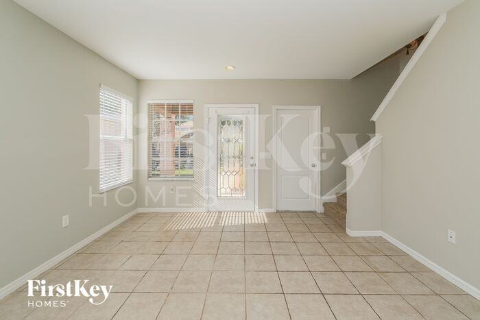 8445 Quarter Horse Dr - Photo 2 of 16