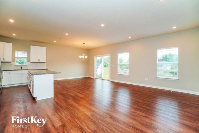 1935 Ream Dr - Photo 3 of 15