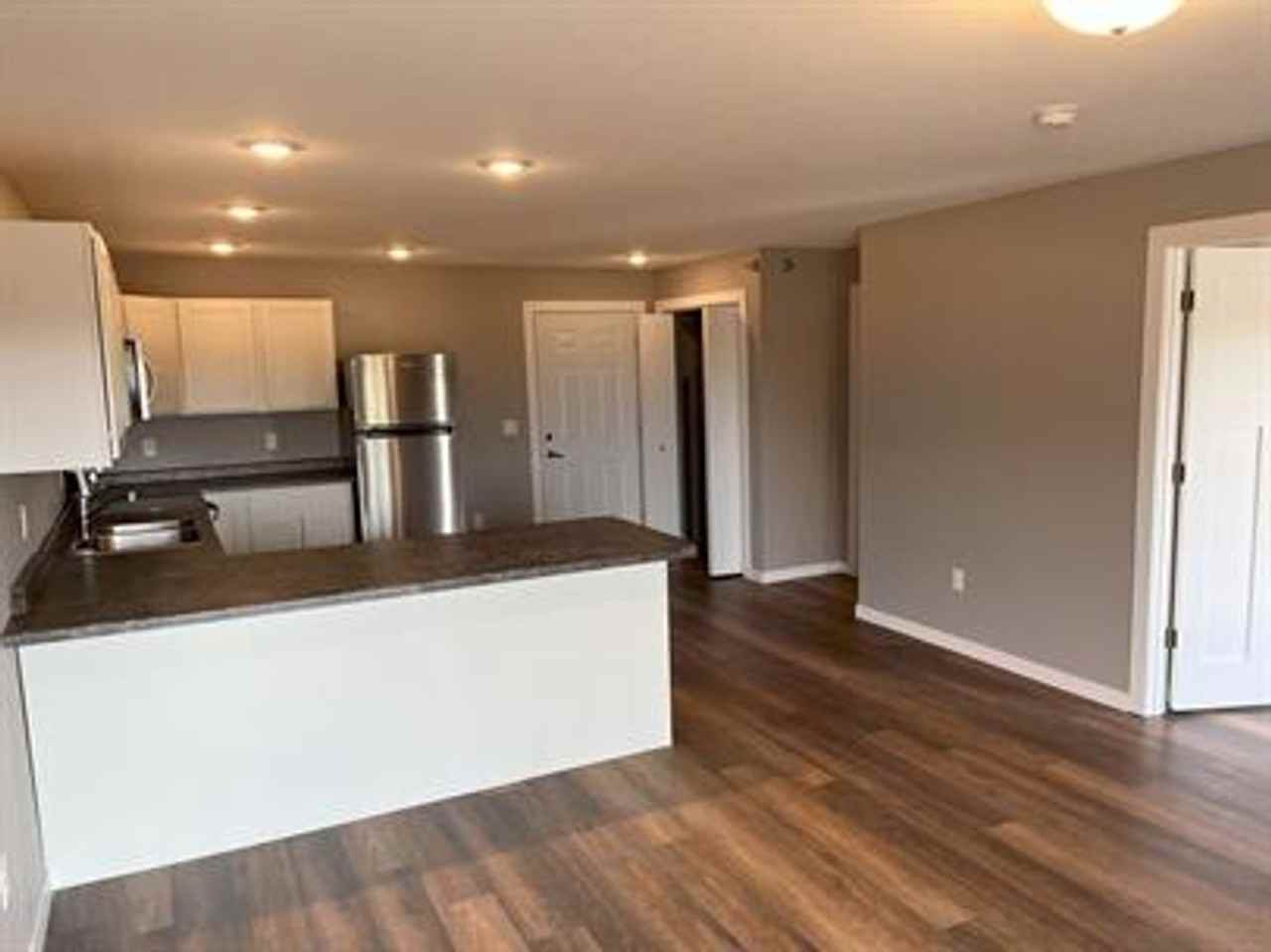 The 601 Apartments - Photo 2 of 24