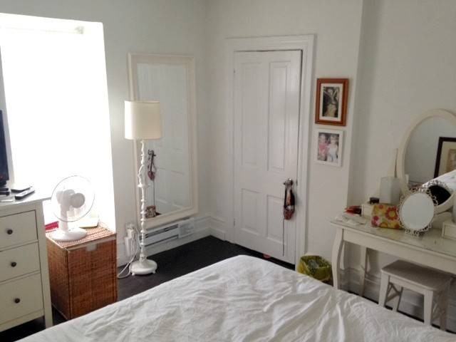 254 Gerrard Street East - Photo 7 of 9