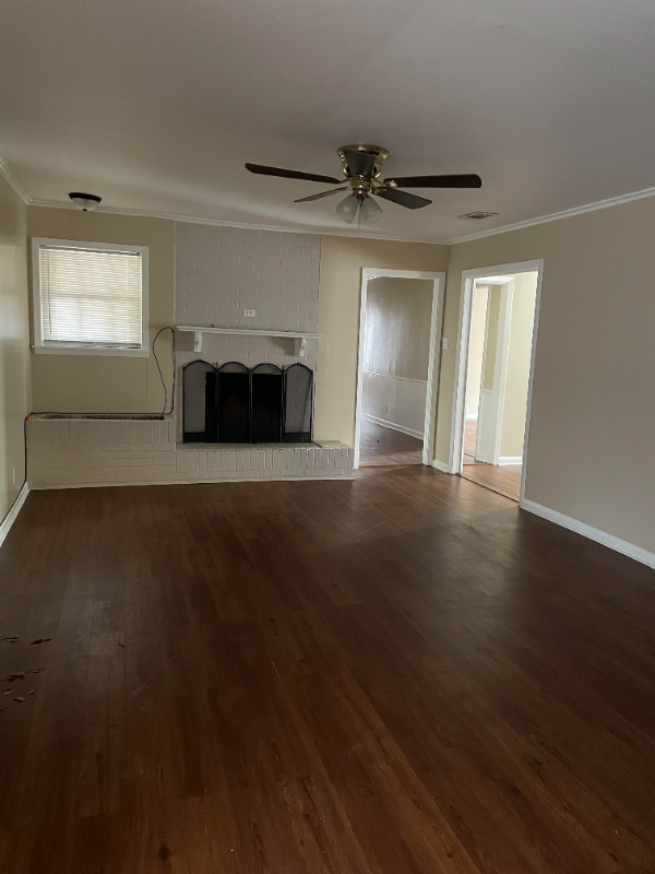 108 W Collins St - Photo 2 of 18