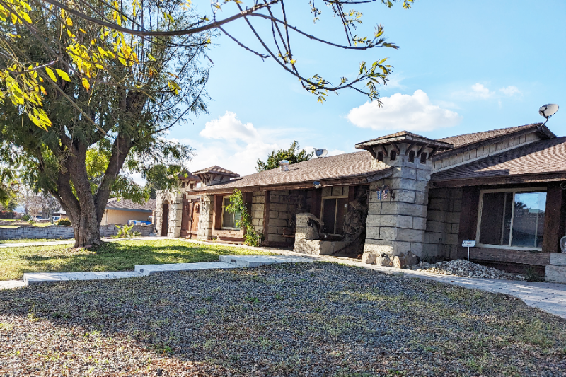 12690 Woodward Dr. Fontana - Photo 5 of 24