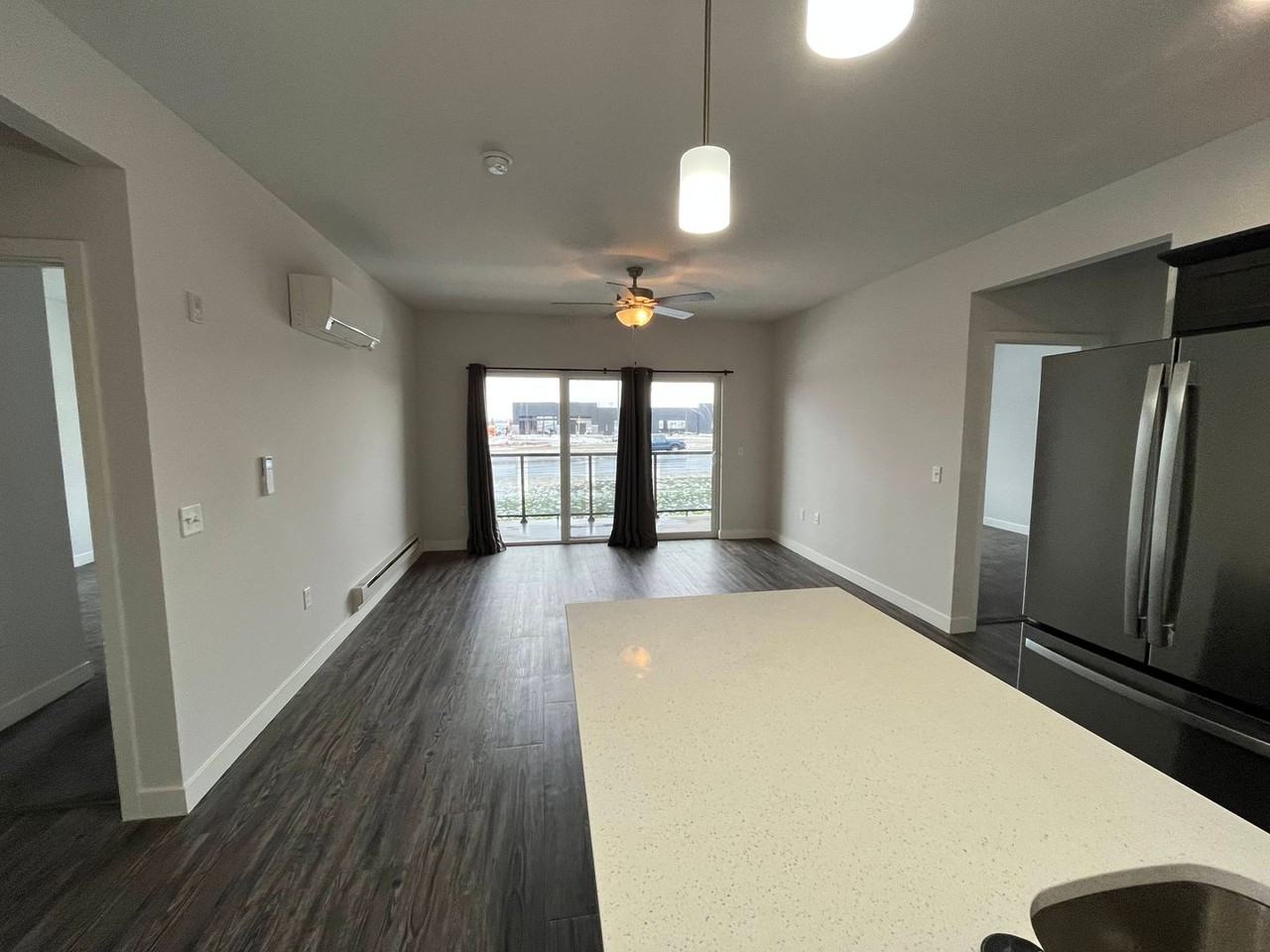 Cottage Grove Commons: 1300 N Windsor - Photo 3 of 22