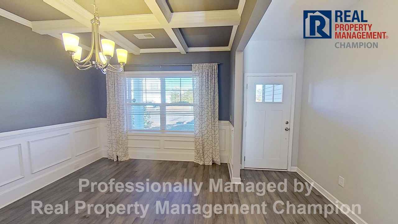 9068 Gardens Grove Rd - Photo 7 of 39