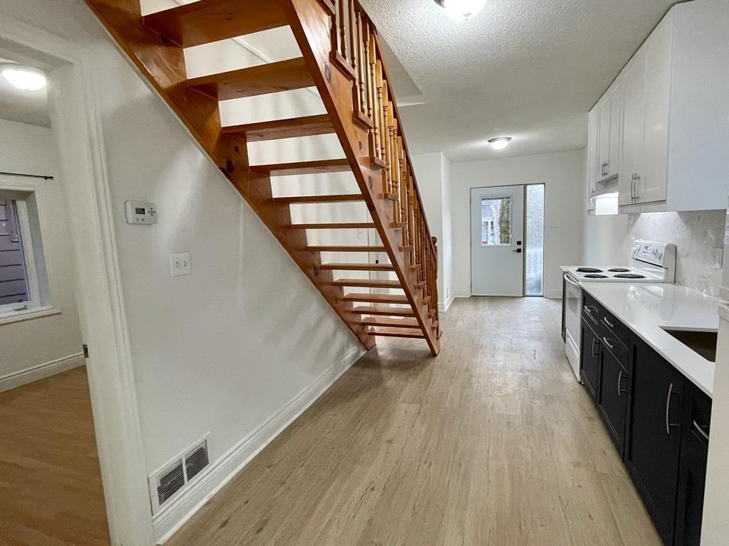 7A Chryessa Avenue - Photo 5 of 20