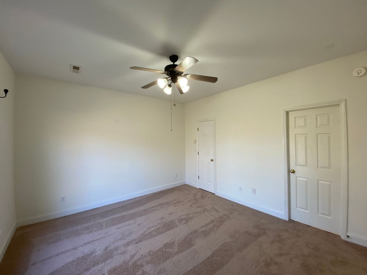 5810 Brakenwood Ln - Photo 7 of 23