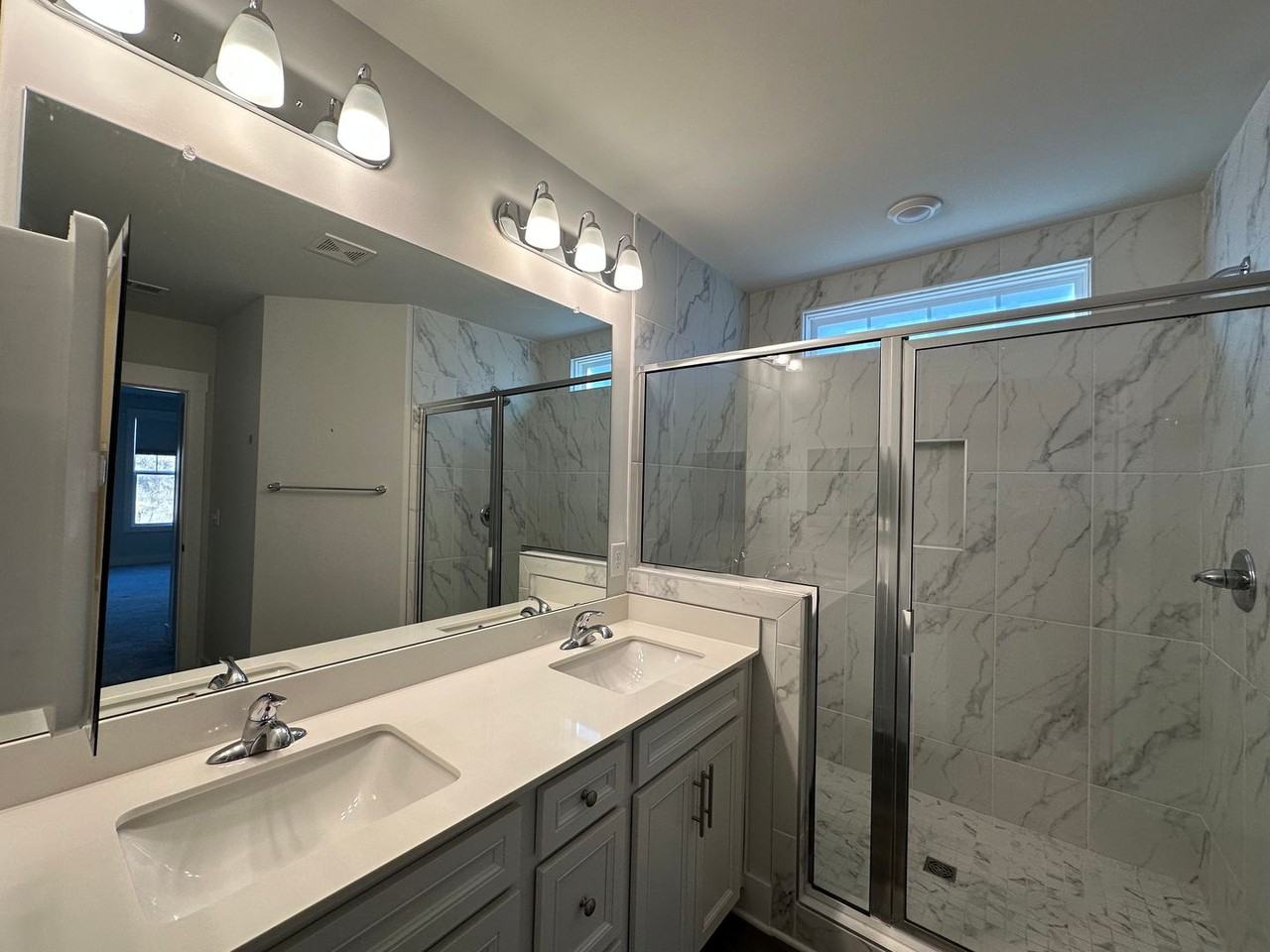 521 Robinwood Pl - Photo 7 of 26