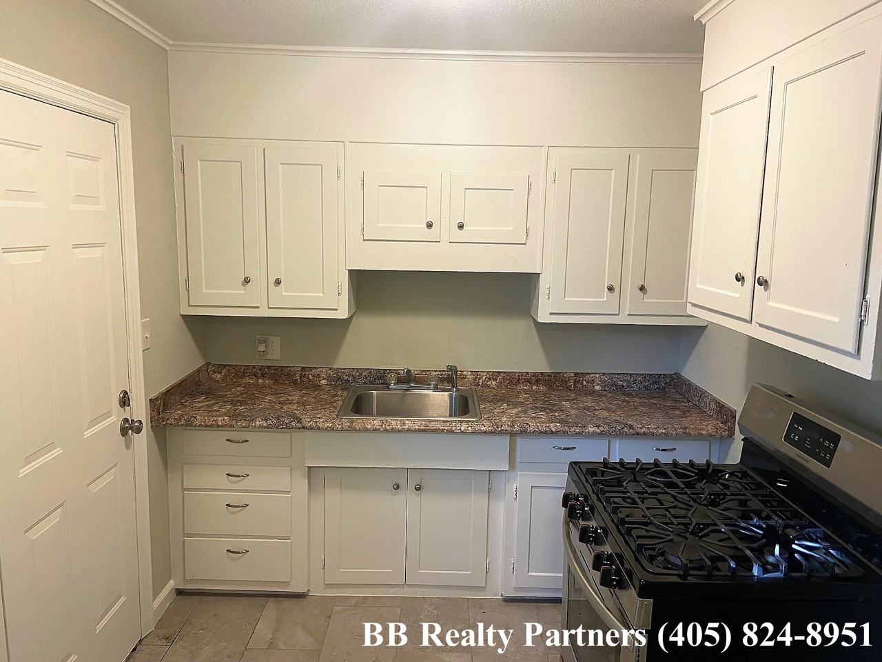 3941 E 2nd St #NA - Photo 5 of 11