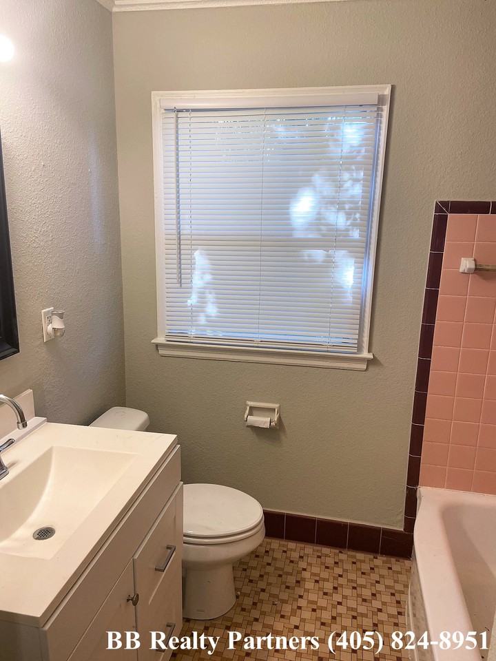 3941 E 2nd St #NA - Photo 6 of 11